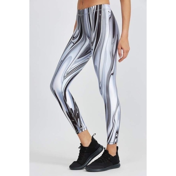Terez Liquid Metal Blue Mercury High Rise 7/8 Performance Leggings - Picture 1 of 11